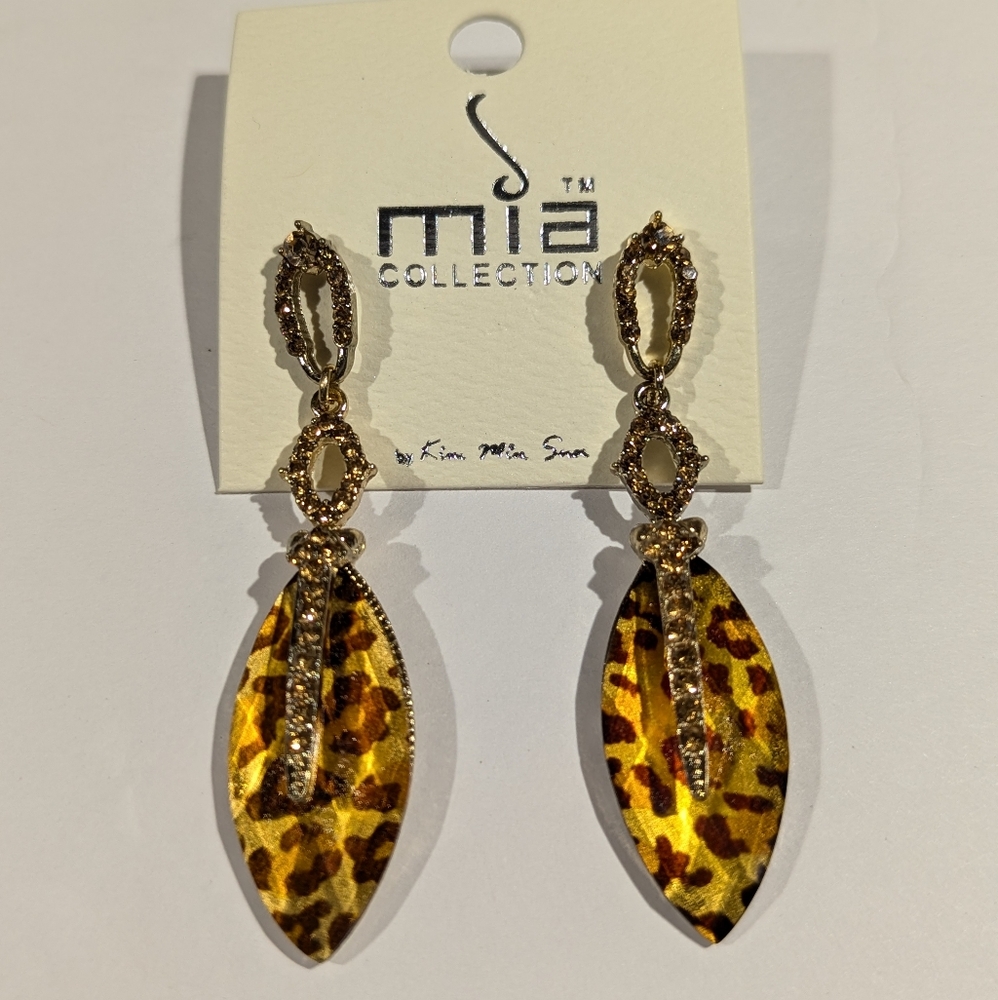 MIA Earrings Leopard Print Almond Shape Drop Gold  NWT